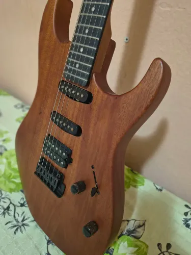 Guitarra Elétrica Tagima Stella NTM Natural