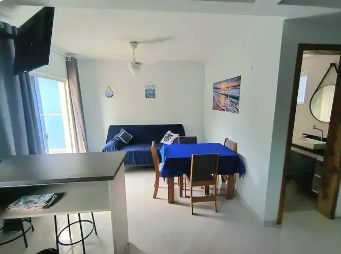 Guaratuba PR Sobrado 2 Quadras da Praia com Terraço e Churrasqueira 4 min a pé do Mar