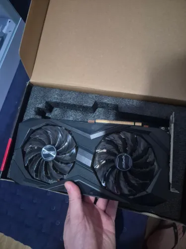 Placa de video Rx 6600 8gb Asrock