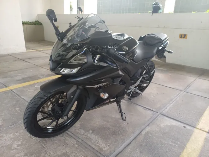 Yamaha R 15 ABS 2025. Em estado de Zero!