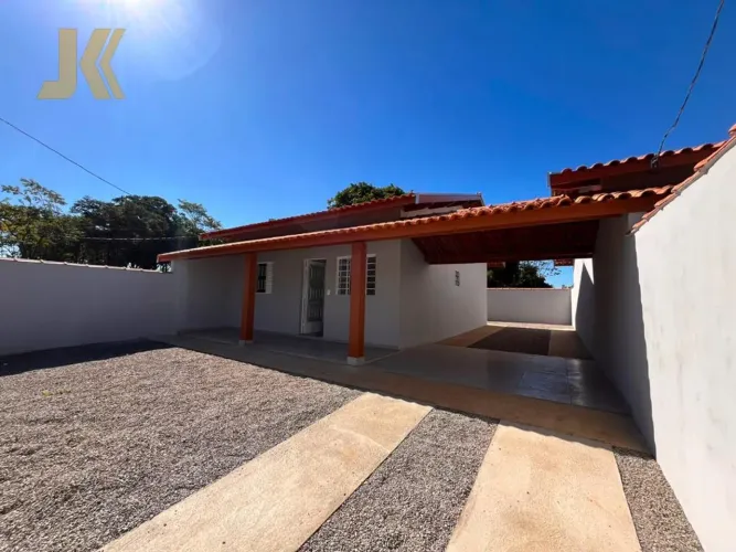 Casa para alugar em Jaguariúna, Chácara Recreio Floresta, com 2 quartos, com 85 m²
