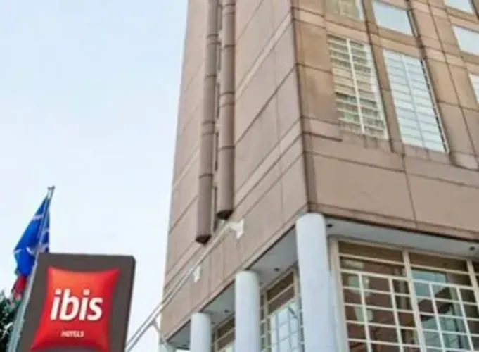 Flat para investimento na rede IBIS, 100% pool, localizado no centro de Guarulhos, oportun