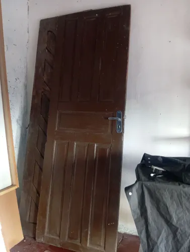 Porta de quarto usada 70 cm