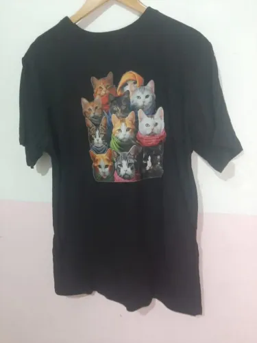 Camiseta Gatinhos Bonitos Feminina Tam G