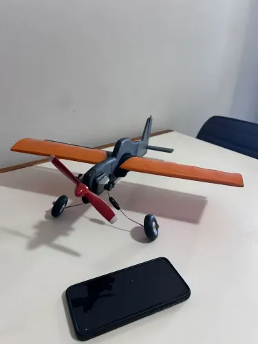 Avião modelismo, aero