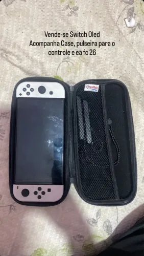 Vende-se swit oled, contém case pulseira para o controle e acompanha ea fc 26