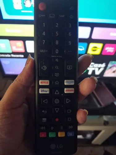 Televisão 34 polegadas