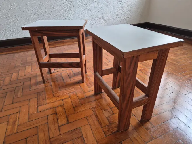 Vendo 2 banquetas