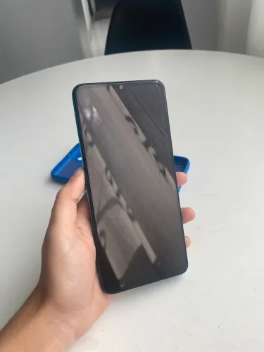 Galaxy M12 Funcionando perfeitamente/Tela trincada 