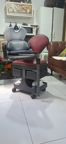 Aluguel de cadeira de manicure/Campo grande