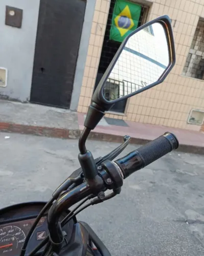 Retrovisor esportivo / modelo Kawasaki z400. Pega em motos honda