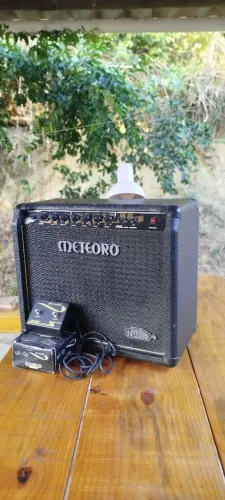 Amplificador/cubo de guitarra 