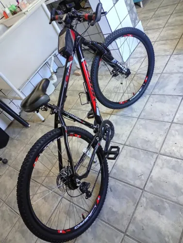 MTB aro 29 da marca TSW