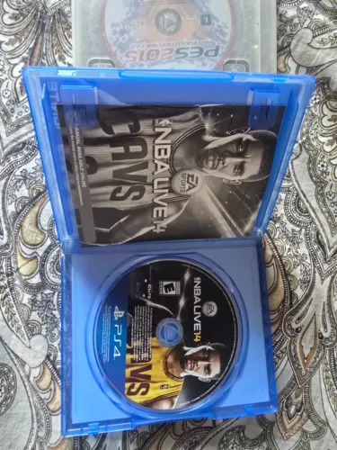 Jogos ps4 Pes 2015/ NBA Live14