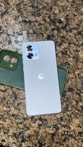 G84 5G 256GB 8GB RAM em excelente estado