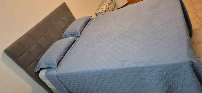 Cama Queen completa - Box, cabeceira e colchão
