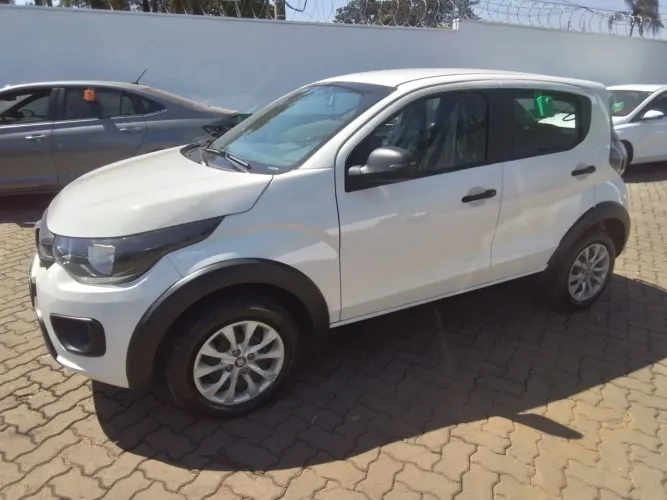 Fiat Mobi Like 1.0 Fire Flex 5P. 2025