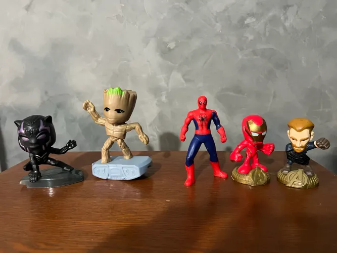 Lote Bonecos Marvel Mc Donalds
