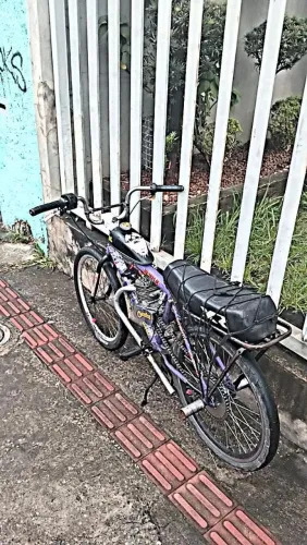 Vendo bicicleta motorizada nova motor 1 mês de uso ARO24