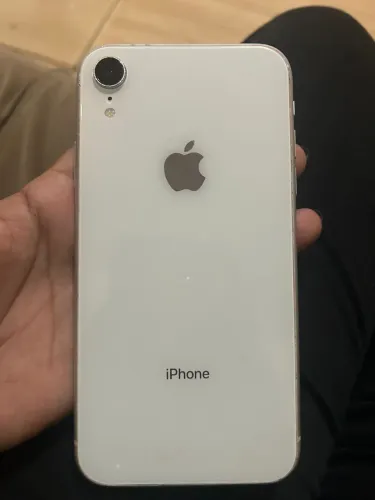 iPhone XR 