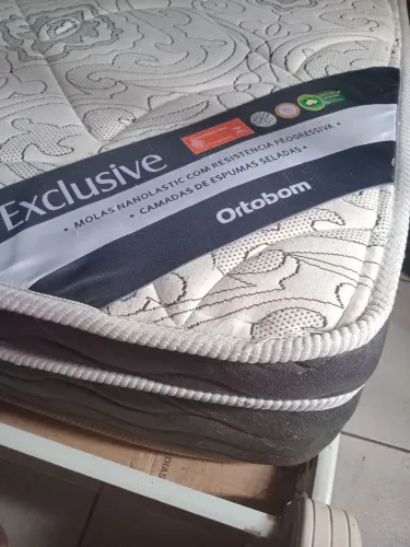 Colchão ortobom casal 138x188