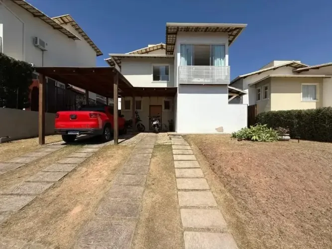 Casa com 3 quartos sendo 2 suítes 4 banheiros 2 vagas