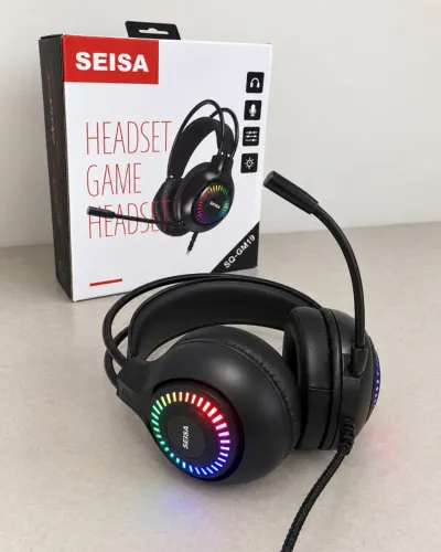Headset Gamer RGB com Microfone e Controle de Volume
