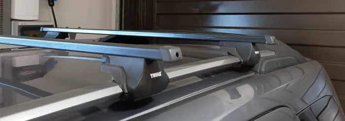 Travessas Teto Thule Smart 784 Gm Spin (a Partir De 2012)