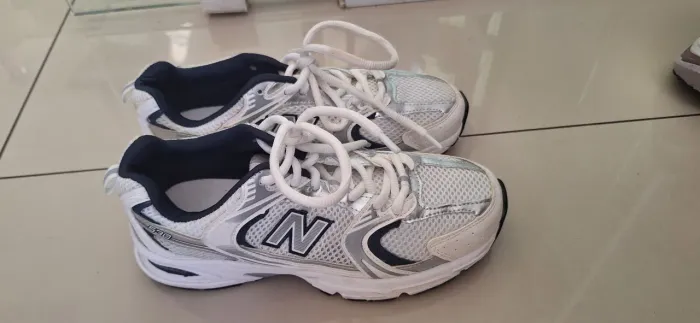 Tênis new balance 530 ótimo estado