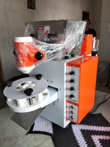Máquina de fazer salgados