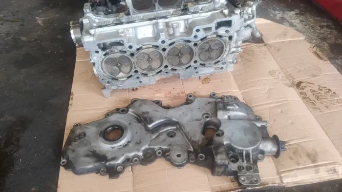 Cabeçote de centra 2.0 16v e a tampa frontal Ano 2015