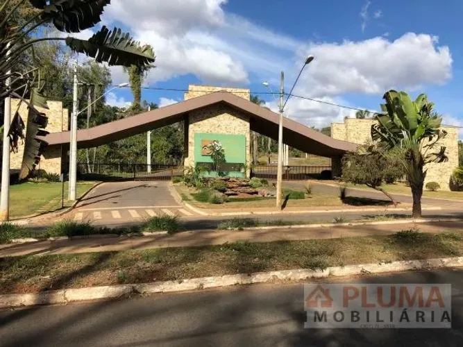 Terreno no Residencial Flora Urciano