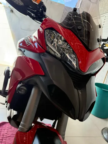Ducati Multistrada 1200 muito nova 