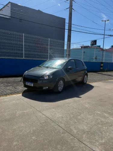Fiat Punto Essence 1.6 Flex 16V 5P 2011