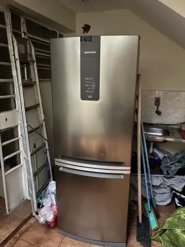 Geladeira Inverter Brastemp prata (excelente estado)
