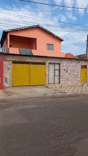 Vendo ou troco sobrado por chácara ou casa