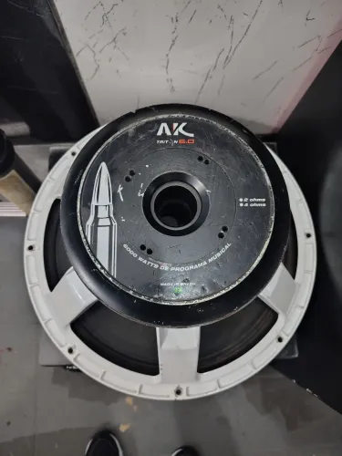 Auto falante ak 18