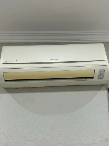 Ar condicionado Samsung com defeito
