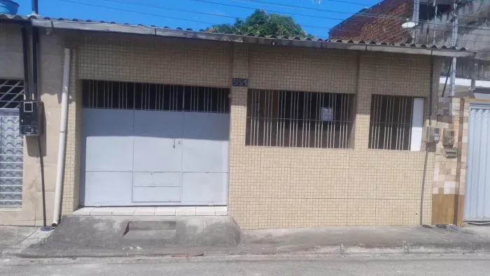 Casa mobiliada para alugar no engenho do meio