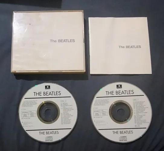 CD duplo - Beatles - White Álbum/Fatbox/Versão europeia fabricado na Holanda