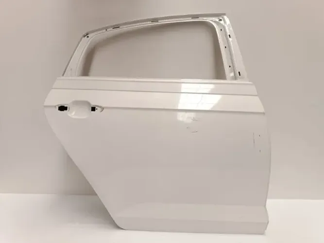 Porta Traseira | VW Virtus 2018 A 2024 - Lado Direito - Usada/Original #Branco