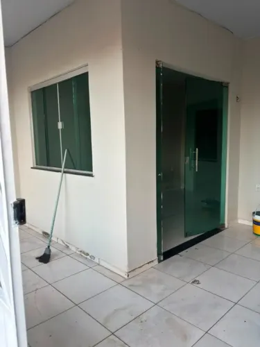 ALUGO OU VENDO CASA EM ICOARACI 3 QUARTOS.