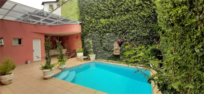 Sobrado com 4 quartos à venda ou para locação em Jardim franca - SP