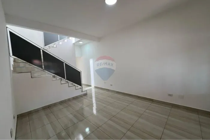 Sobrado para locação - Jardim Santa Rosa - Nova Odessa/SP.