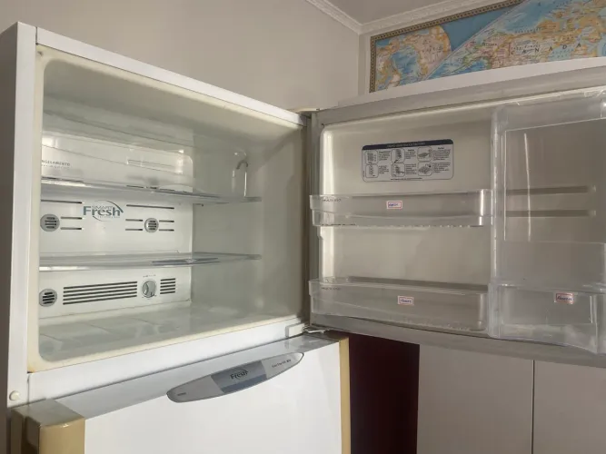 Geladeira muito boa 220v 450 LG GE