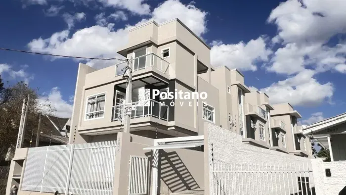 Excelente Sobrado Boqueirão- 3 quartos - Suíte- Terraço churrasqueira