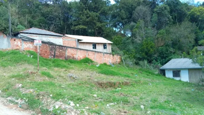 TERRENO EM CAMPO MAGRO