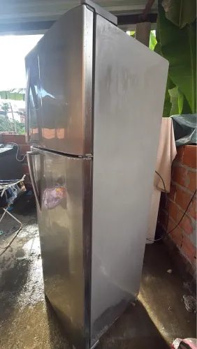 Geladeira Eletrolux funcionando
