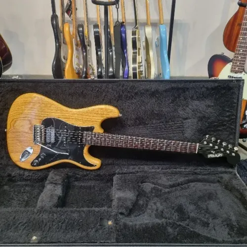 Guitarra P Bayer Seymour Duncan Wilkinson Case (Musicalvo)