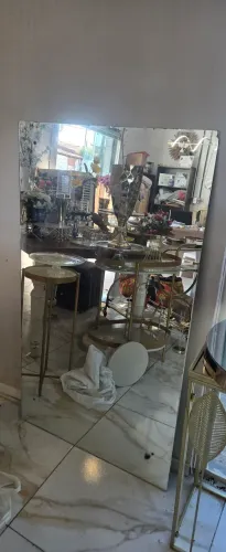 Vende-se espelho